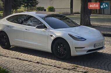 Седан Tesla Model 3 2018 в 