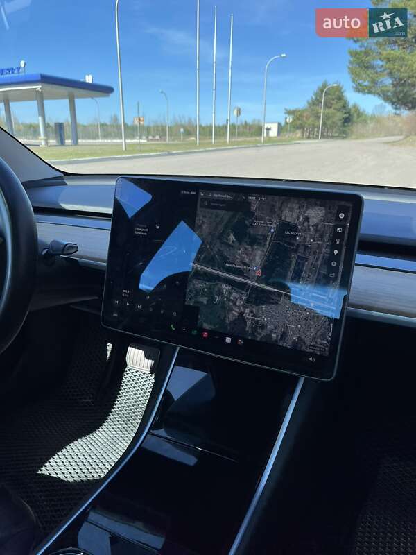 Седан Tesla Model 3 2019 в Ковеле