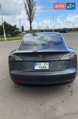 Седан Tesla Model 3 2023 в Одессе