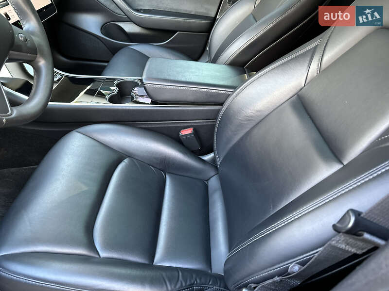 Седан Tesla Model 3 2019 в Трускавце фото 34 Седан Tesla Model 3 2019 в Трускавце