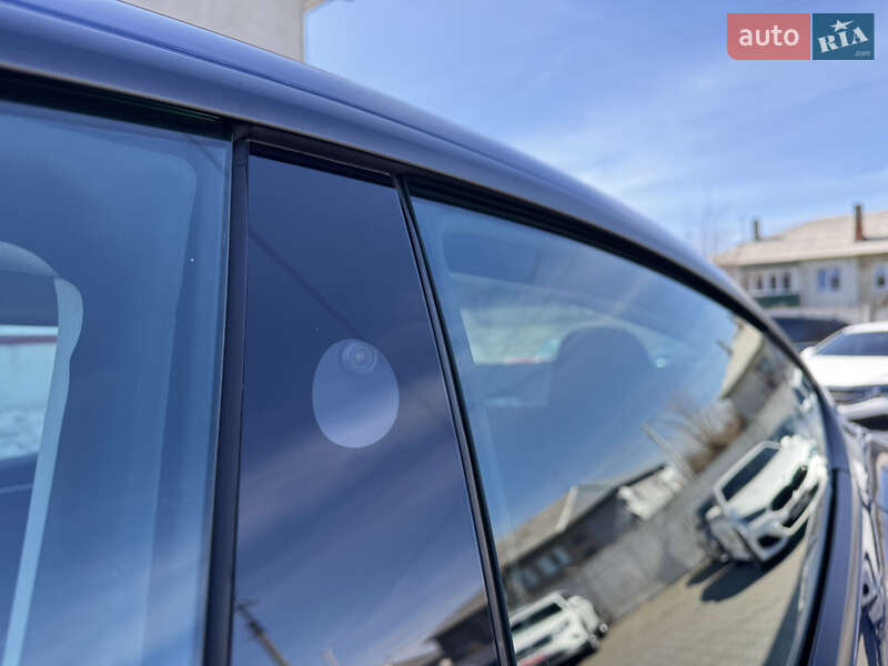 Седан Tesla Model 3 2024 в Луцке фото 14 Седан Tesla Model 3 2024 в Луцке