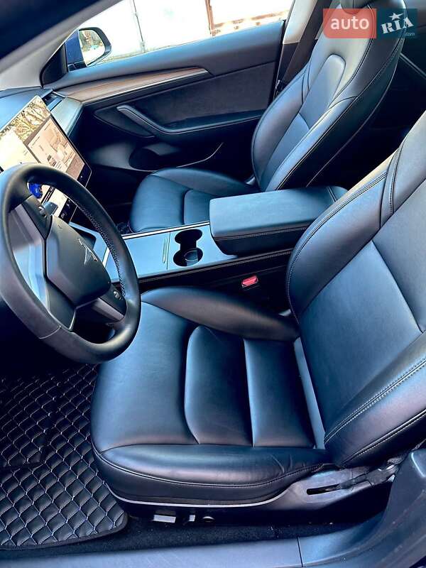 Седан Tesla Model 3 2022 в Черновцах фото 6 Седан Tesla Model 3 2022 в Черновцах