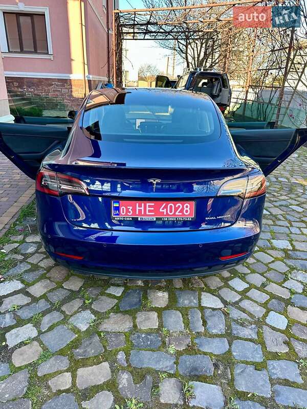Седан Tesla Model 3 2022 в Черновцах фото 3 Седан Tesla Model 3 2022 в Черновцах