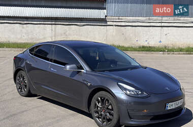Седан Tesla Model 3 2018 в 