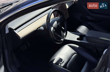 Седан Tesla Model 3 2018 в 