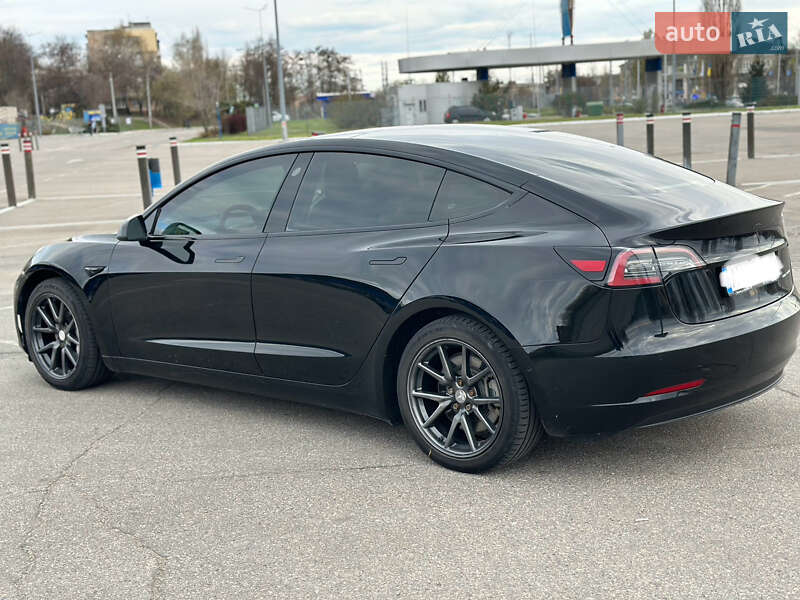 Седан Tesla Model 3 2018 в Харькове
