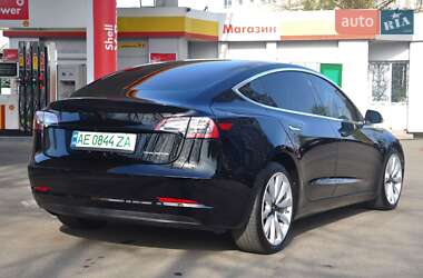 Седан Tesla Model 3 2018 в 