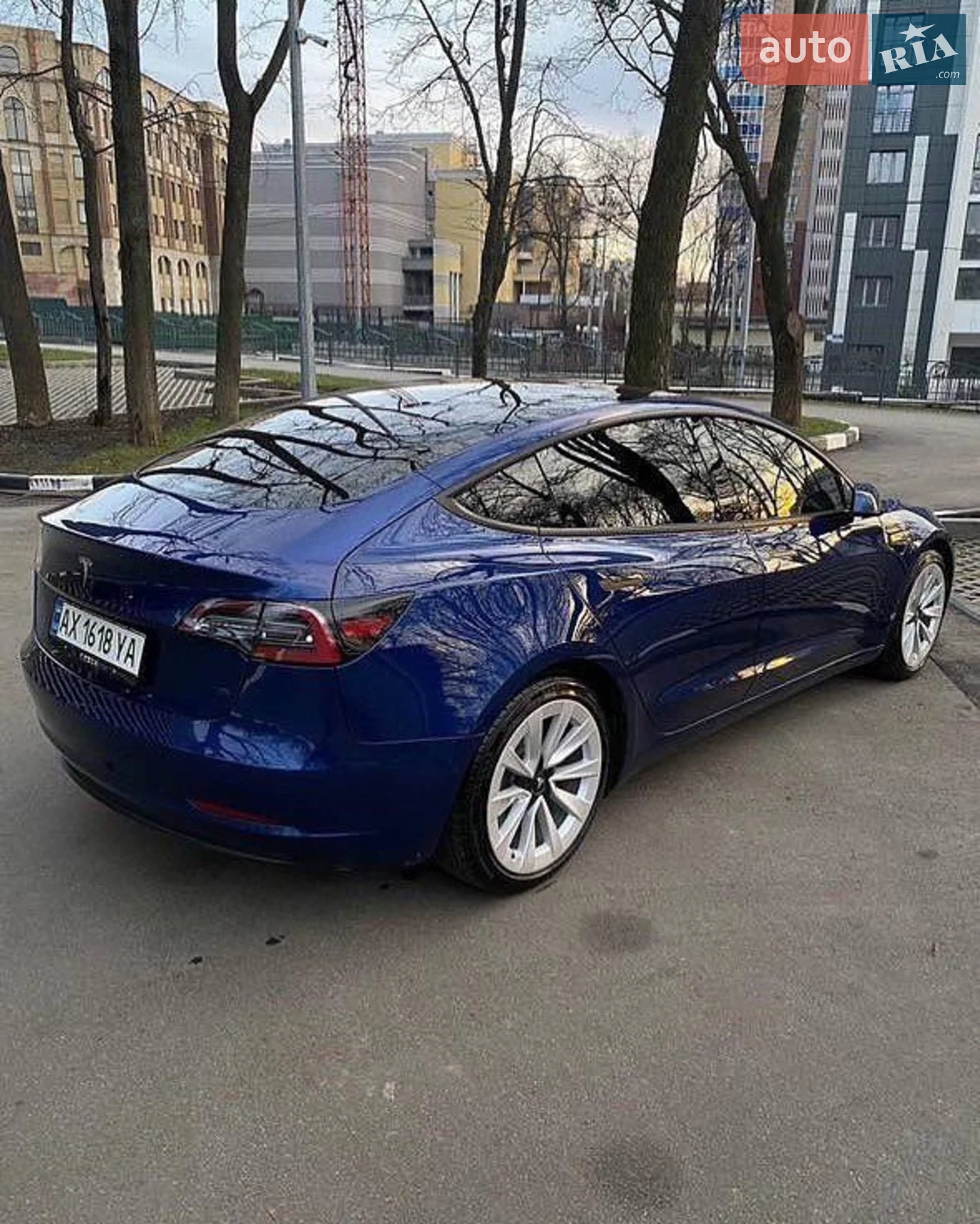 2021 Tesla Model 3 - мініатюра 3