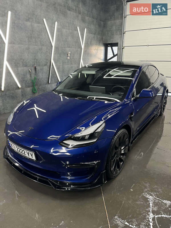 Tesla Model 3 2023