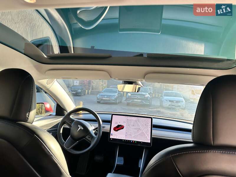 Седан Tesla Model 3 2019 в Днепре