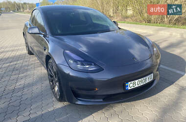 Седан Tesla Model 3 2022 в 