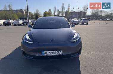 Седан Tesla Model 3 2018 в 
