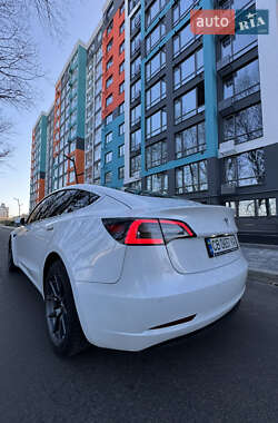 Седан Tesla Model 3 2018 в 