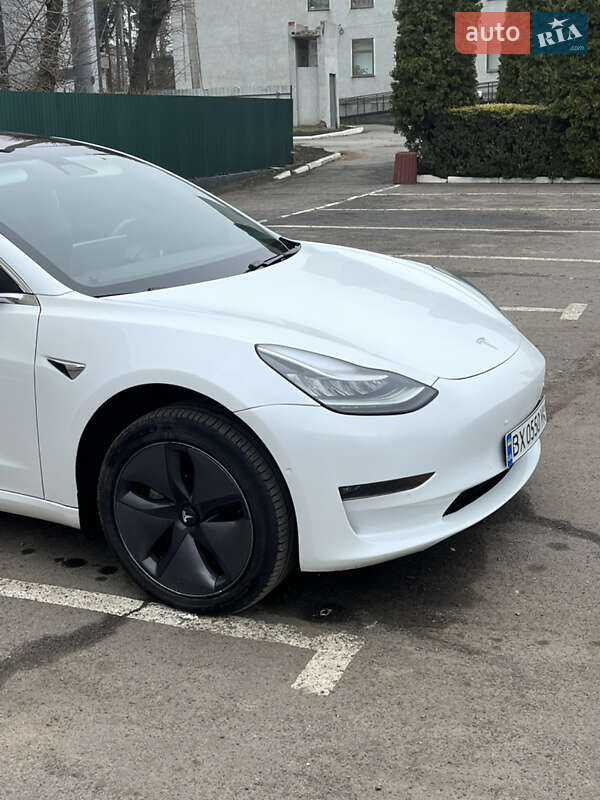 Седан Tesla Model 3 2018 в Хмельницькому