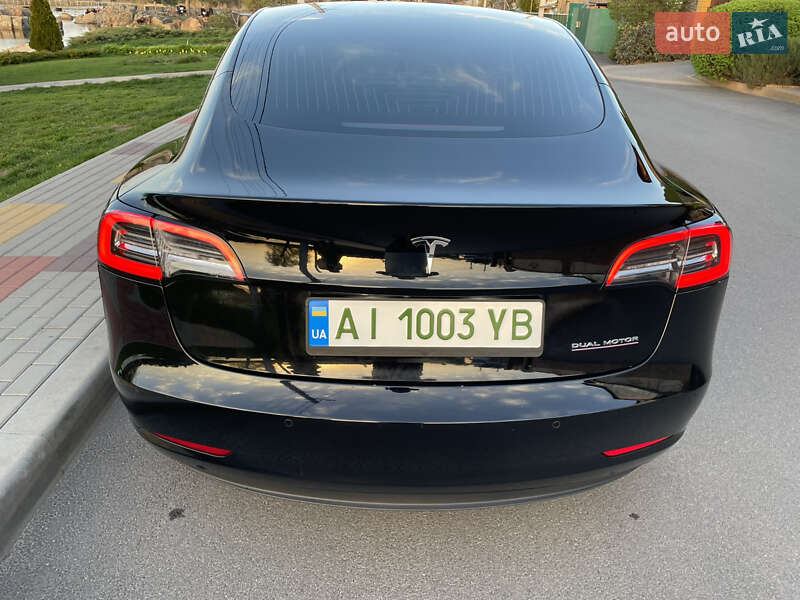 Седан Tesla Model 3 2019 в Білій Церкві