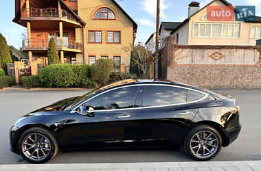 Седан Tesla Model 3 2019 в Белой Церкви