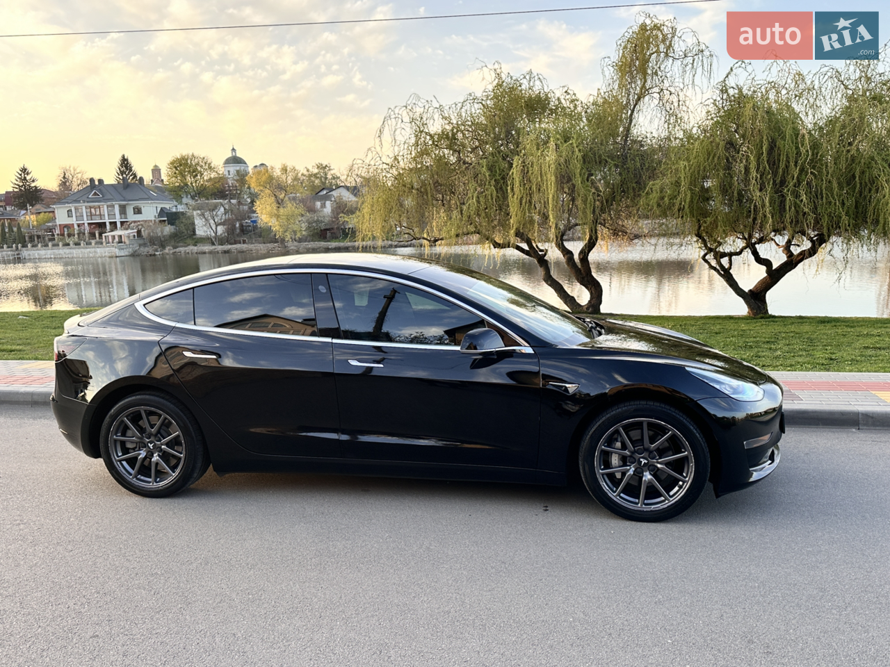 2018 Tesla Model 3 - мініатюра 23