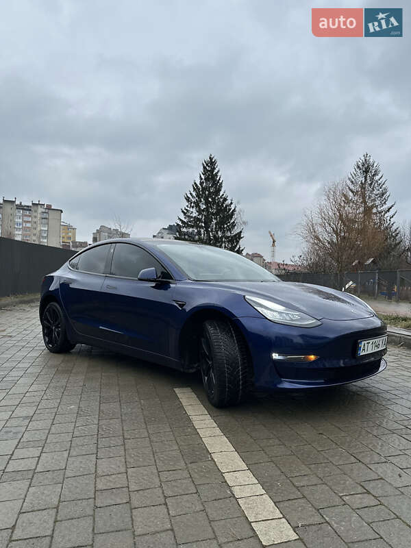 Tesla Model 3 2018