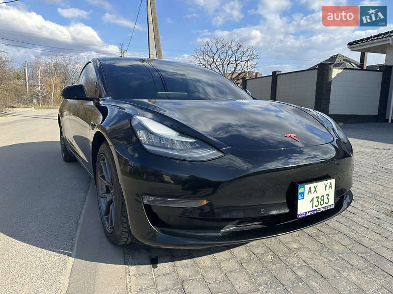 Седан Tesla Model 3 2018 в Харькове