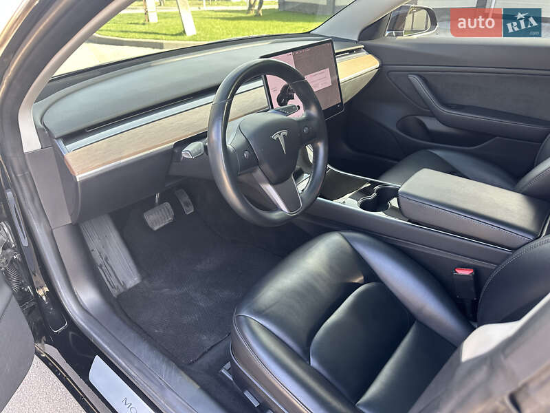 Седан Tesla Model 3 2018 в Харькове