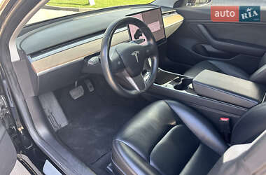 Седан Tesla Model 3 2018 в 