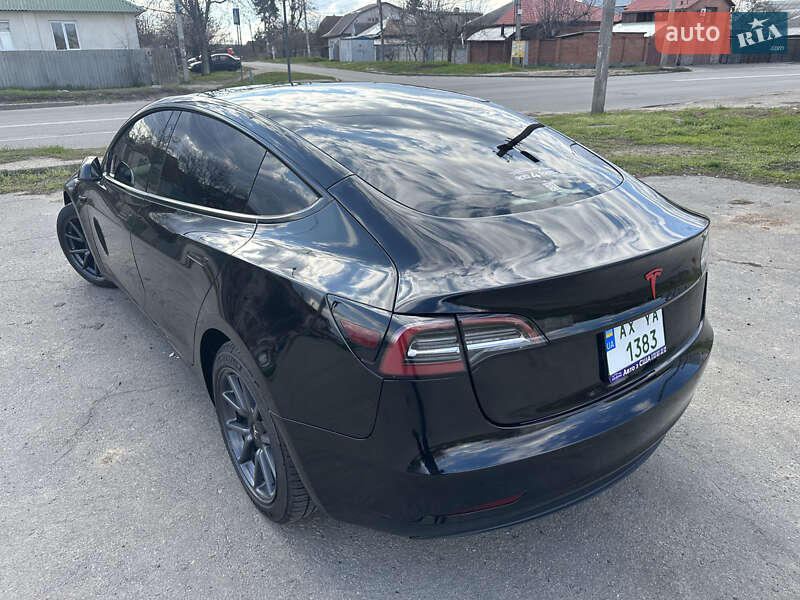 Седан Tesla Model 3 2018 в Харькове