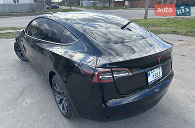 Седан Tesla Model 3 2018 в 