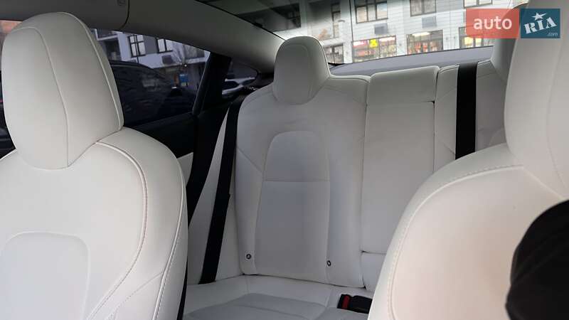 Седан Tesla Model 3 2018 в Киеве фото 20 Седан Tesla Model 3 2018 в Киеве