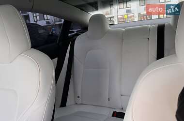 Седан Tesla Model 3 2018 в 