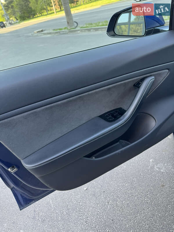 Седан Tesla Model 3 2019 в Днепре фото 14 Седан Tesla Model 3 2019 в Днепре