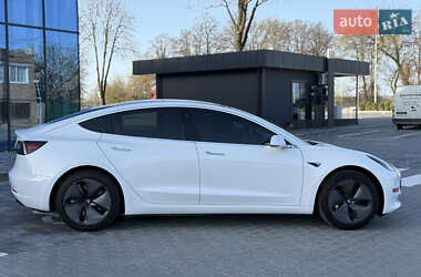 Седан Tesla Model 3 2018 в 