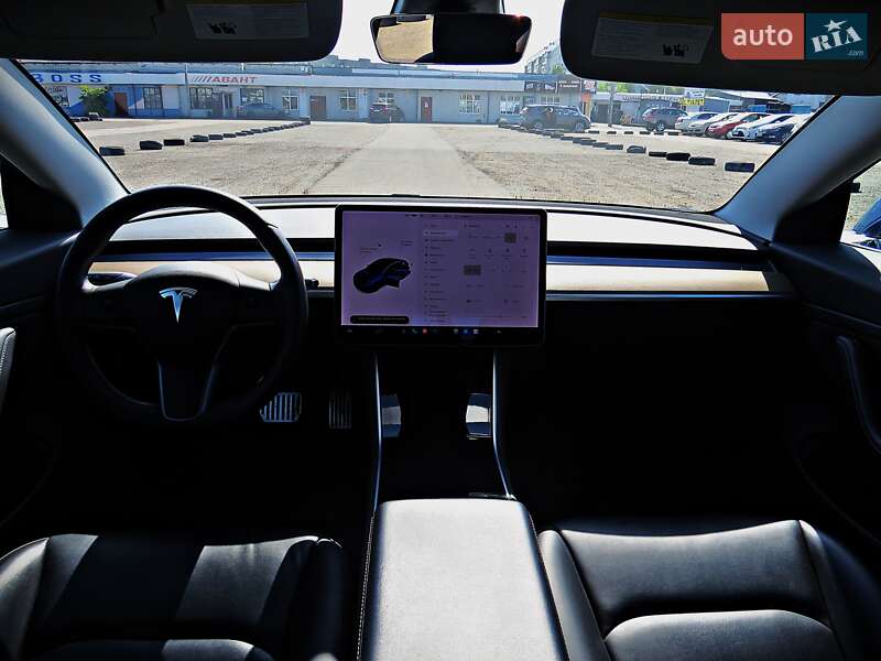 Седан Tesla Model 3 2019 в Черкассах фото 15 Седан Tesla Model 3 2019 в Черкассах