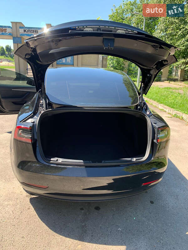 Седан Tesla Model 3 2022 в Золочеве фото 6 Седан Tesla Model 3 2022 в Золочеве