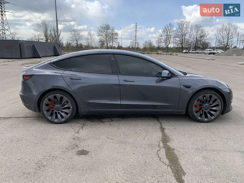 Седан Tesla Model 3 2021 в Одесі