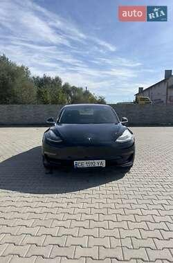 Седан Tesla Model 3 2019 в 