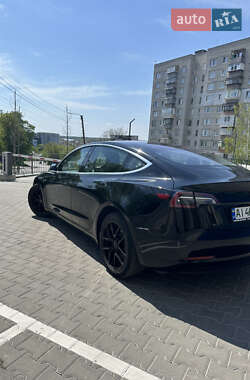 Седан Tesla Model 3 2018 в 