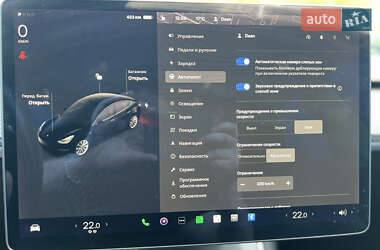 Седан Tesla Model 3 2019 в 