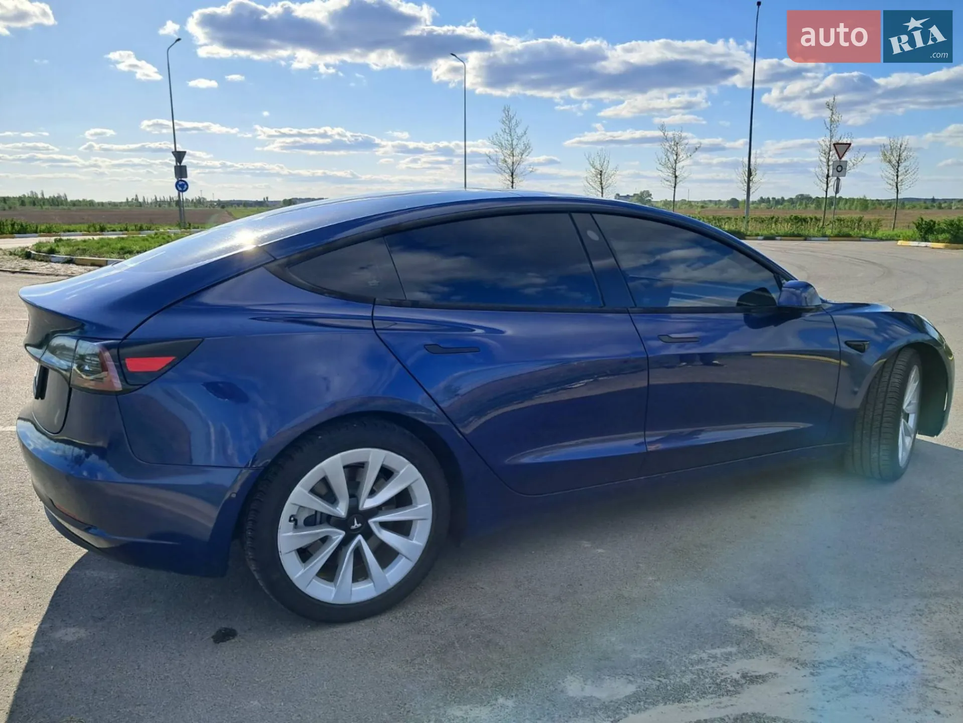 2022 Tesla Model 3 - мініатюра 4