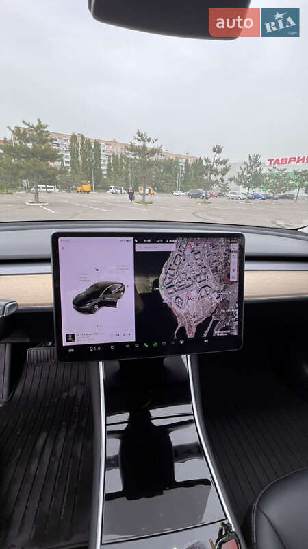 Седан Tesla Model 3 2019 в Миколаєві