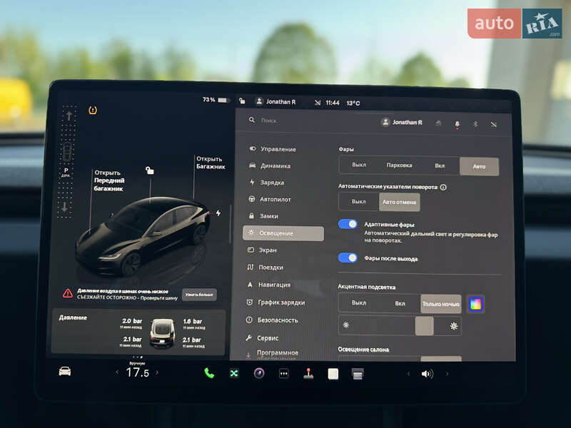 Седан Tesla Model 3 2024 в Луцке