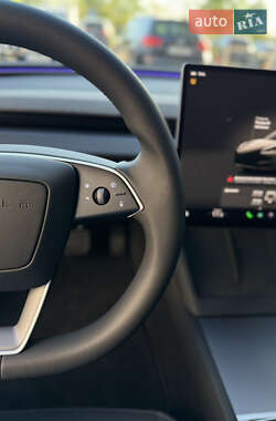 Седан Tesla Model 3 2024 в Луцке