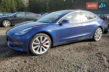 Tesla Model 3 2019