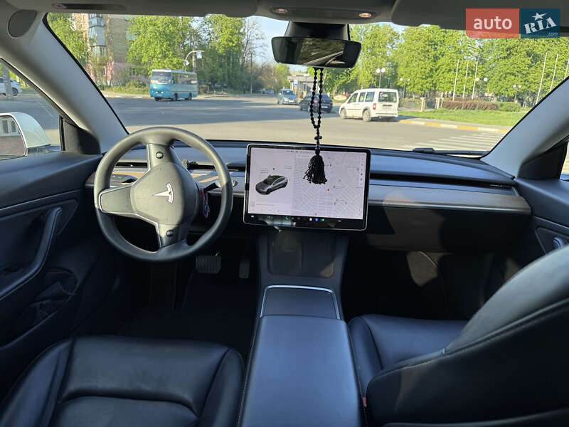 Седан Tesla Model 3 2020 в Боярке