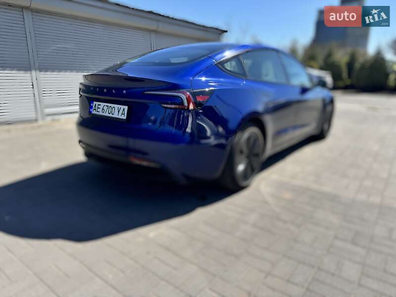 Седан Tesla Model 3 2023 в Днепре фото 12 Седан Tesla Model 3 2023 в Днепре