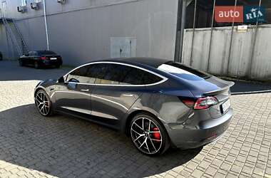 Седан Tesla Model 3 2018 в Одессе