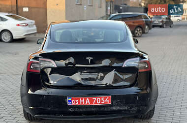 Седан Tesla Model 3 2019 в 