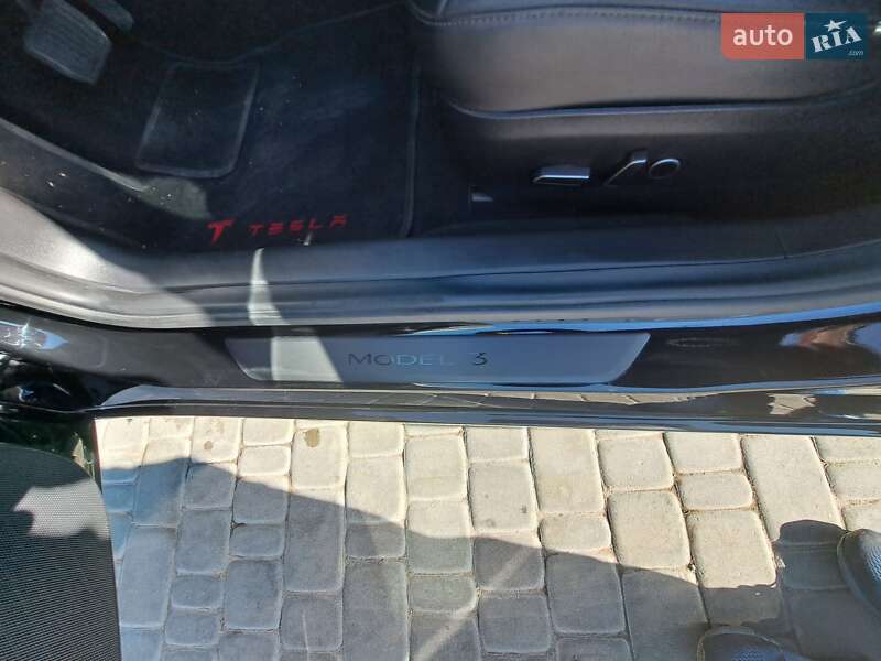 Седан Tesla Model 3 2020 в Борщеве фото 15 Седан Tesla Model 3 2020 в Борщеве