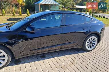 Седан Tesla Model 3 2020 в 
