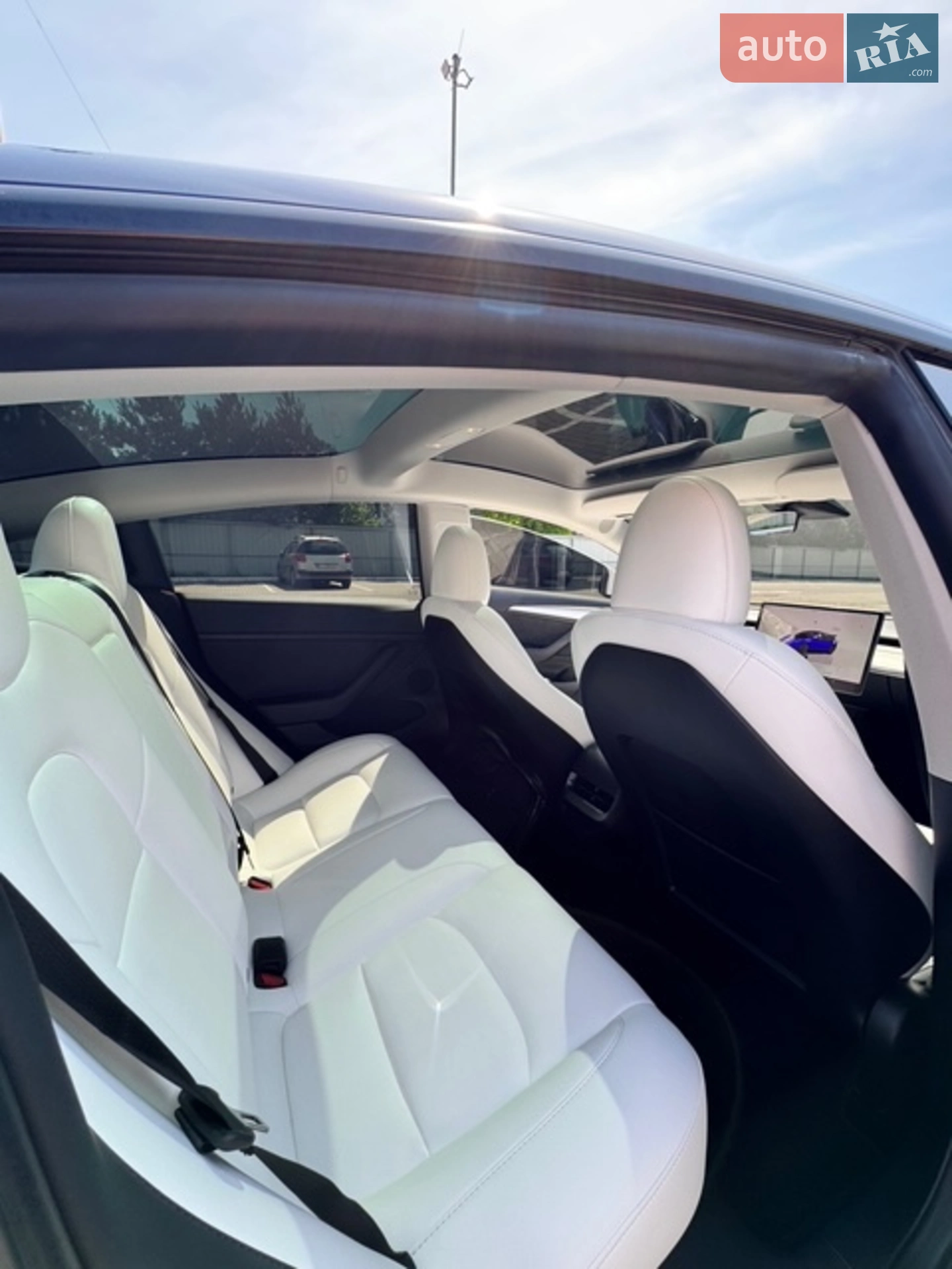 2023 Tesla Model 3 - мініатюра 15