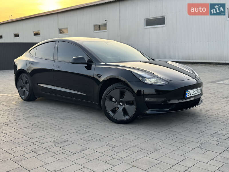 Tesla Model 3 2021